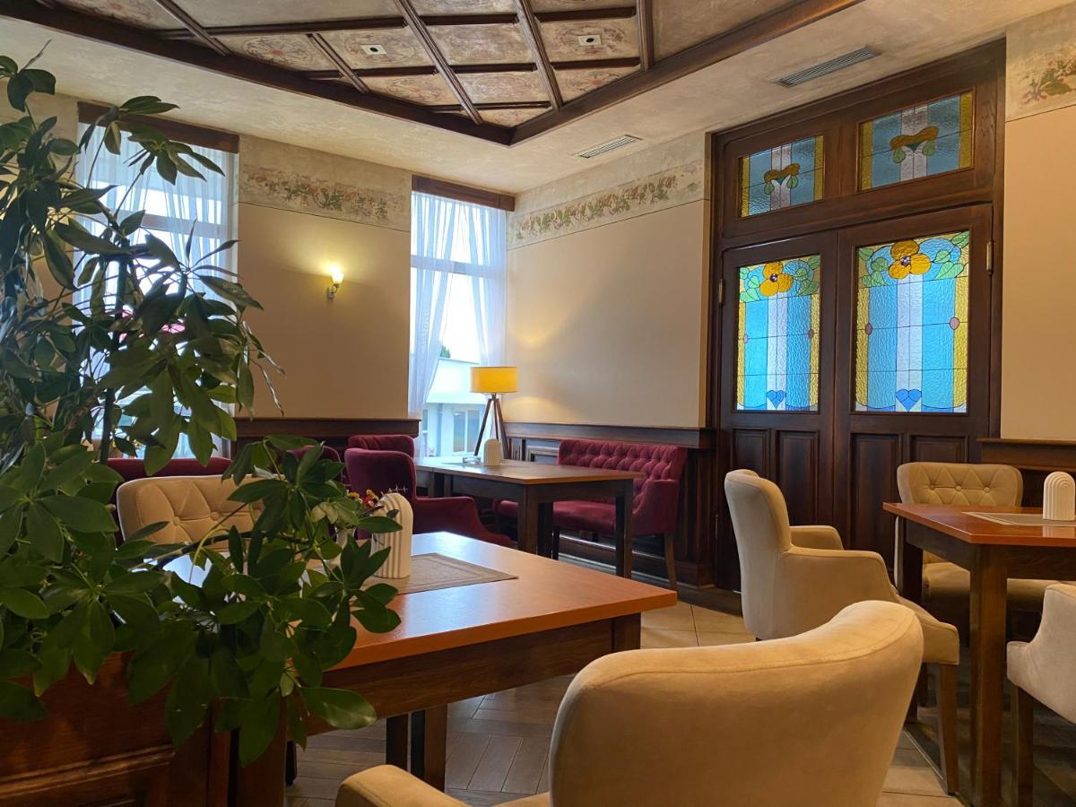 Motel M Vlasenica Ngoại thất bức ảnh