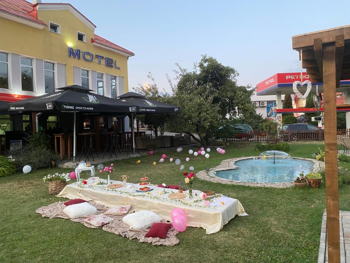 Motel M Vlasenica Ngoại thất bức ảnh