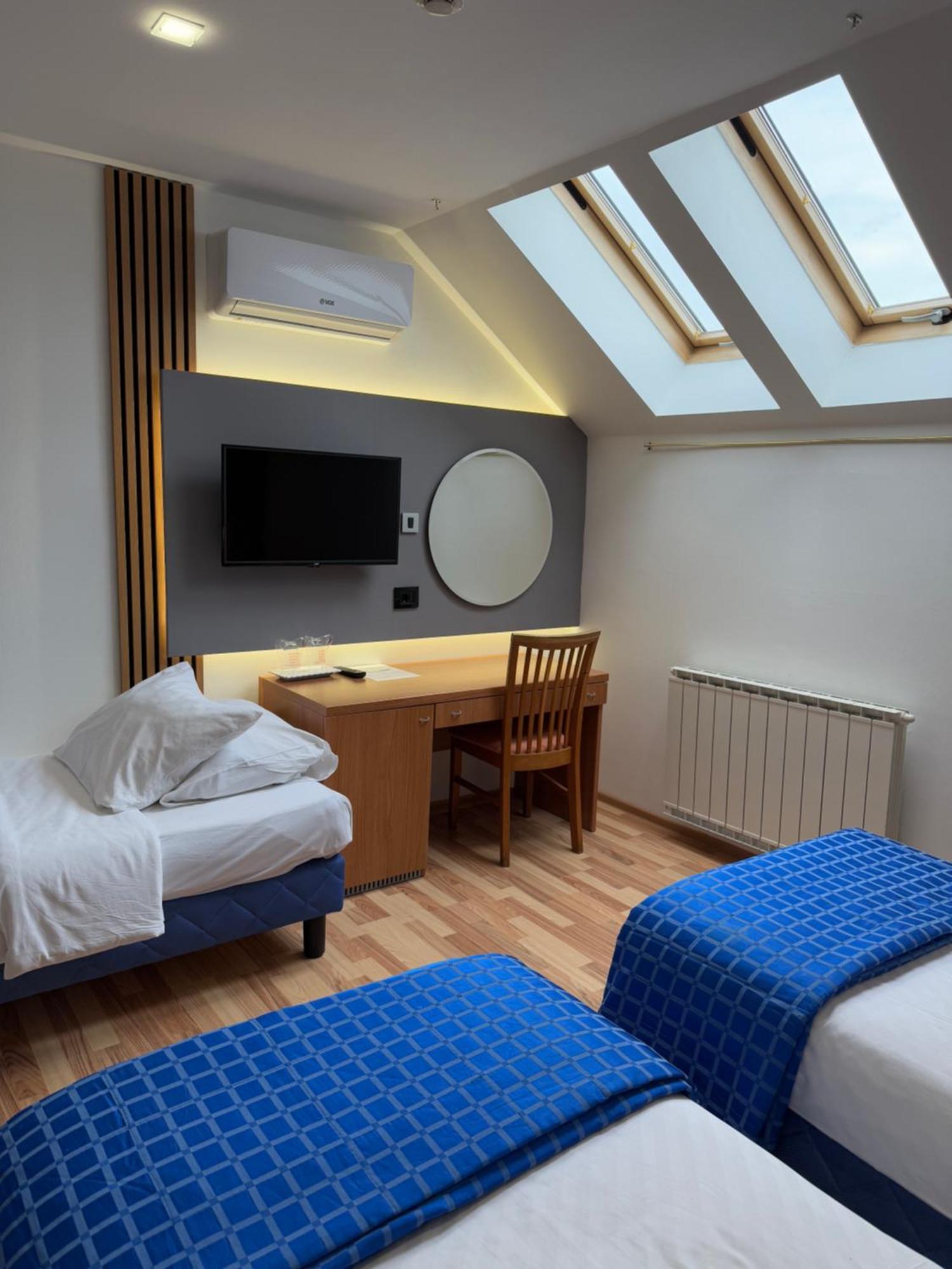 Motel M Vlasenica Ngoại thất bức ảnh