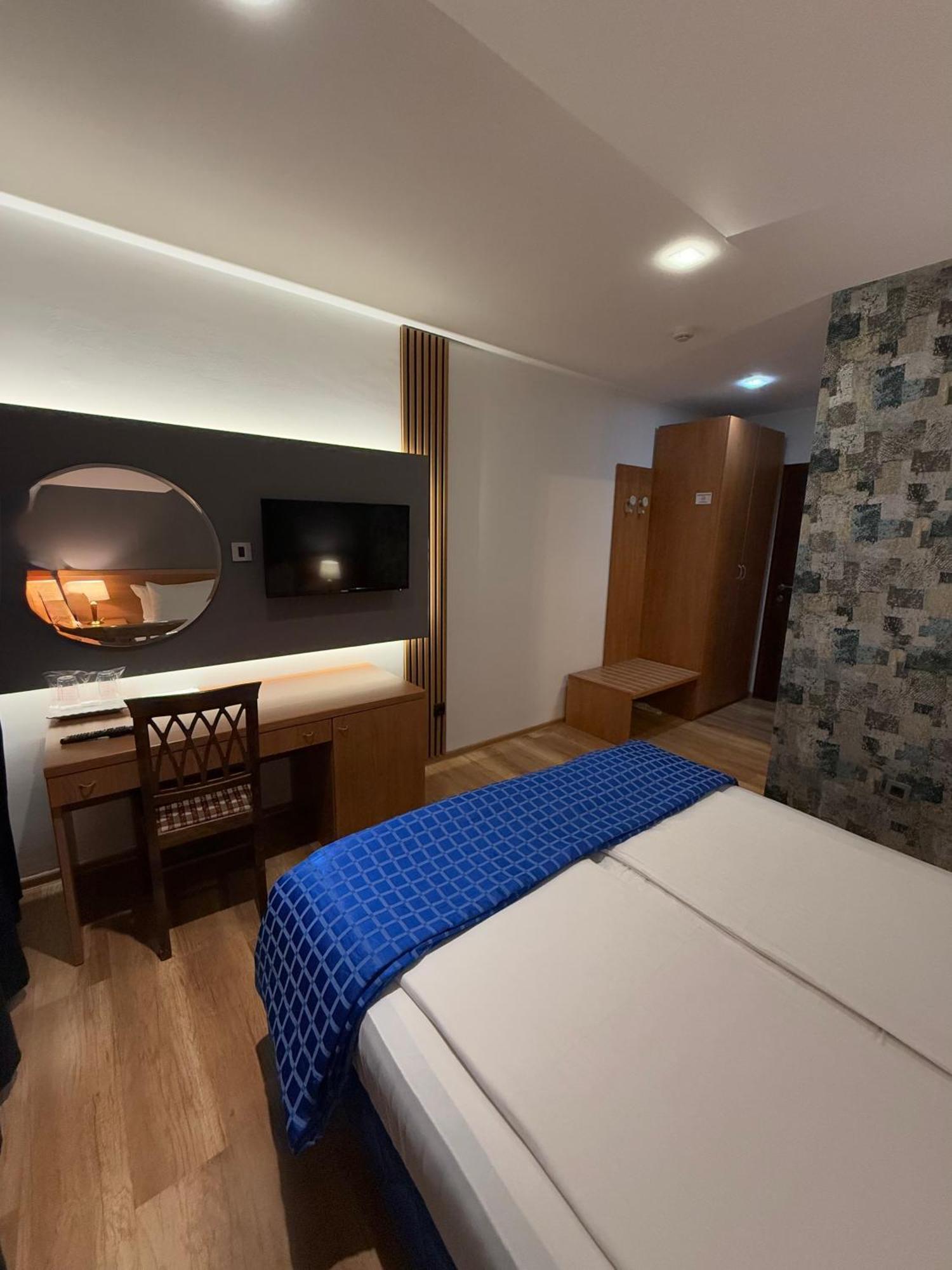 Motel M Vlasenica Ngoại thất bức ảnh