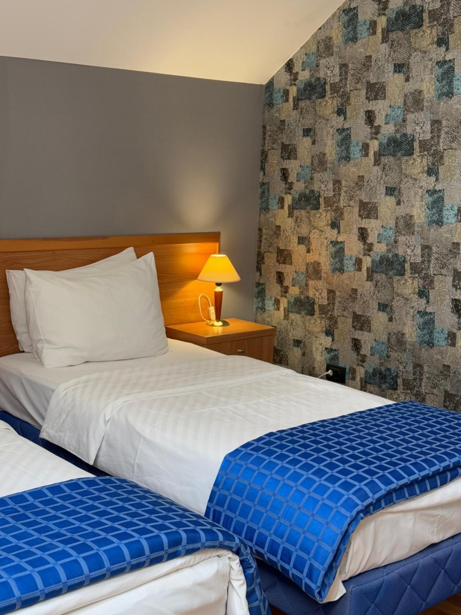 Motel M Vlasenica Ngoại thất bức ảnh