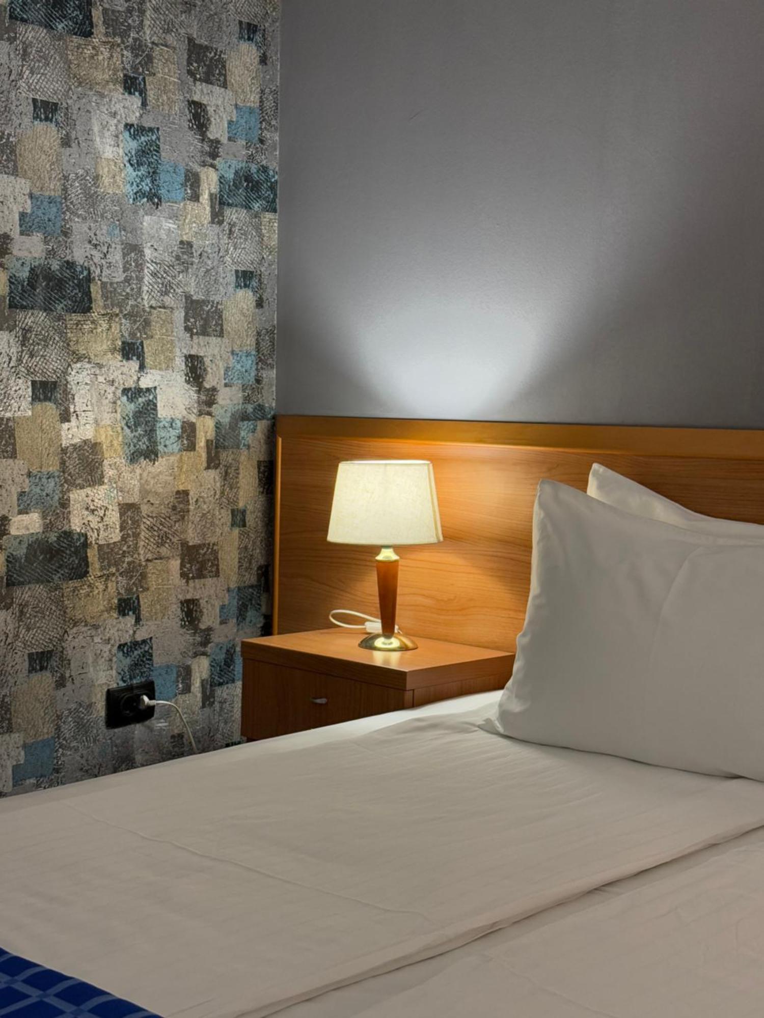 Motel M Vlasenica Ngoại thất bức ảnh